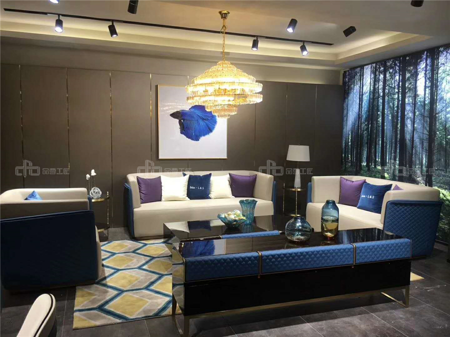 裝修時怎么選整木定制品牌?(圖2) 裝修時怎么選整木定制品牌?(圖2)