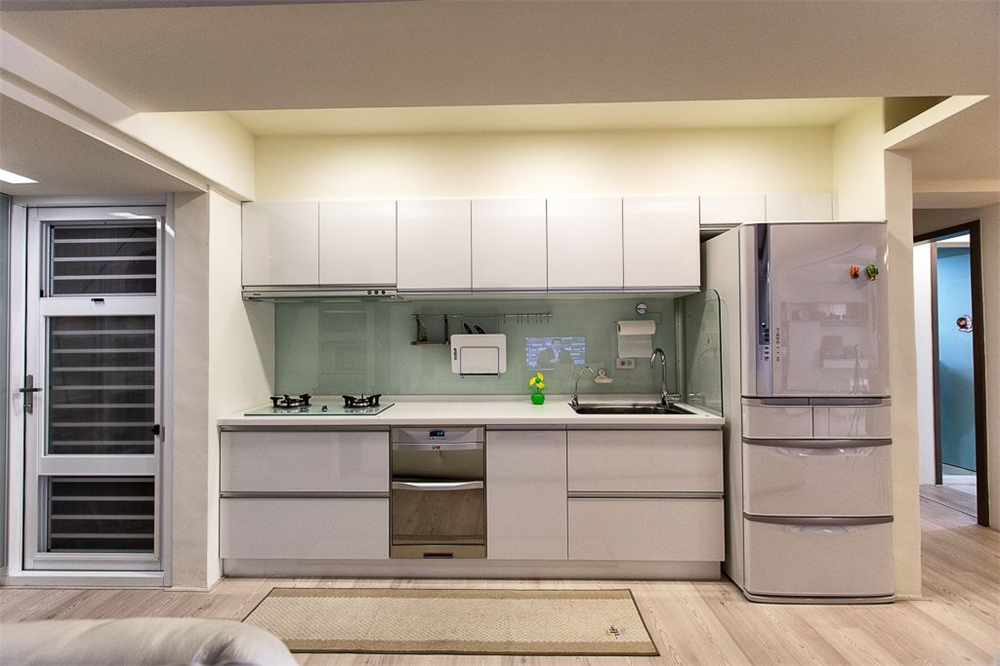 定制櫥柜都有什么樣式?(圖2) 定制櫥柜都有什么樣式?(圖2)