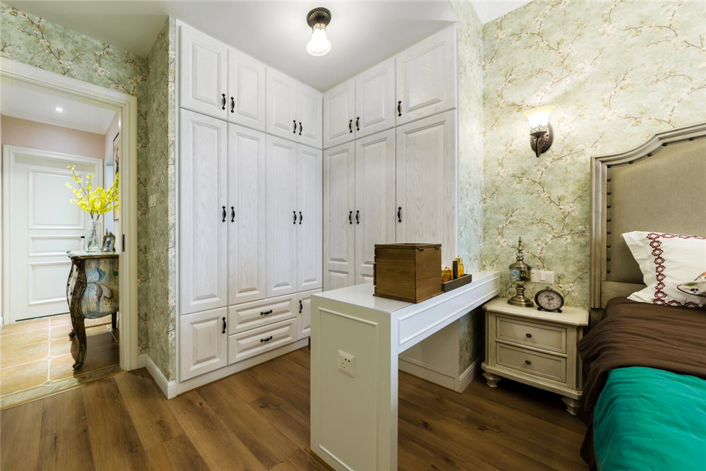 怎么判斷全屋定制衣柜品牌的好壞?(圖3) 怎么判斷全屋定制衣柜品牌的好壞?(圖3)