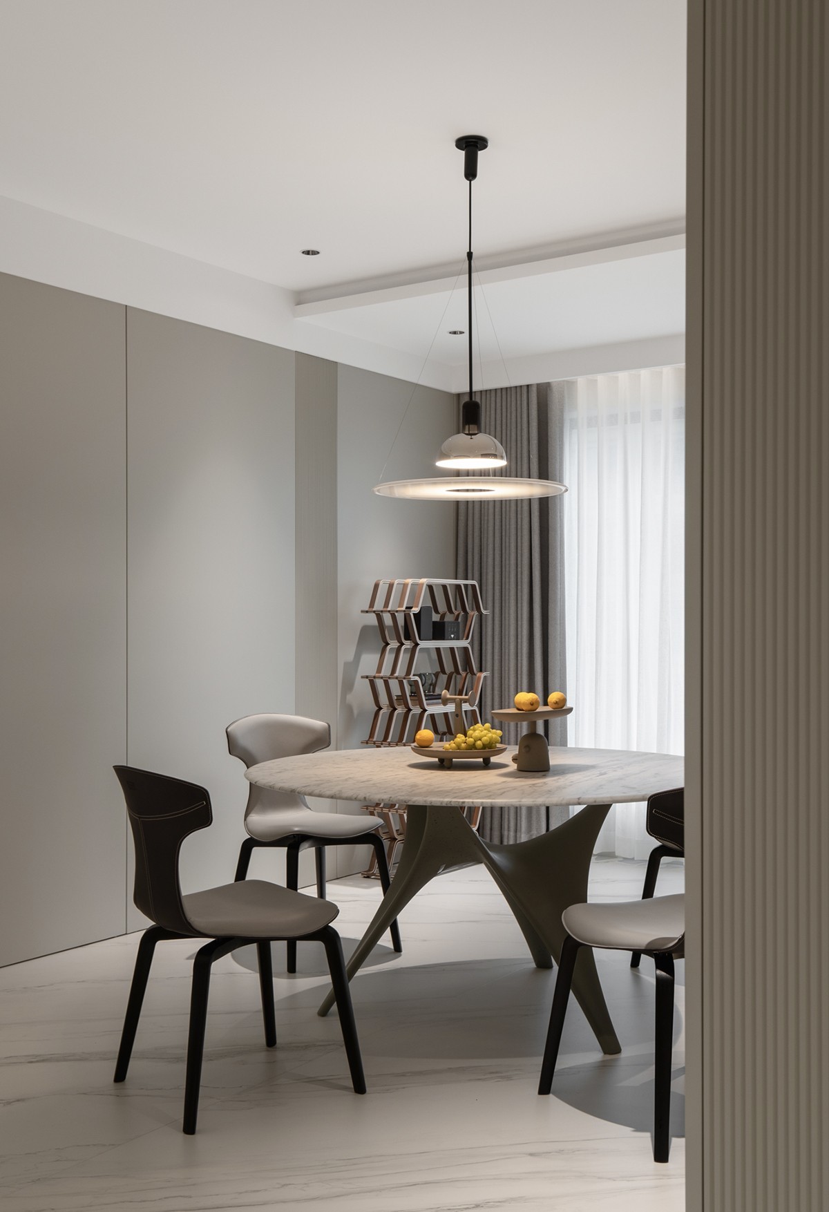 180㎡現(xiàn)代極簡全屋定制,簡約復(fù)式大宅案例(圖10) 11.jpg