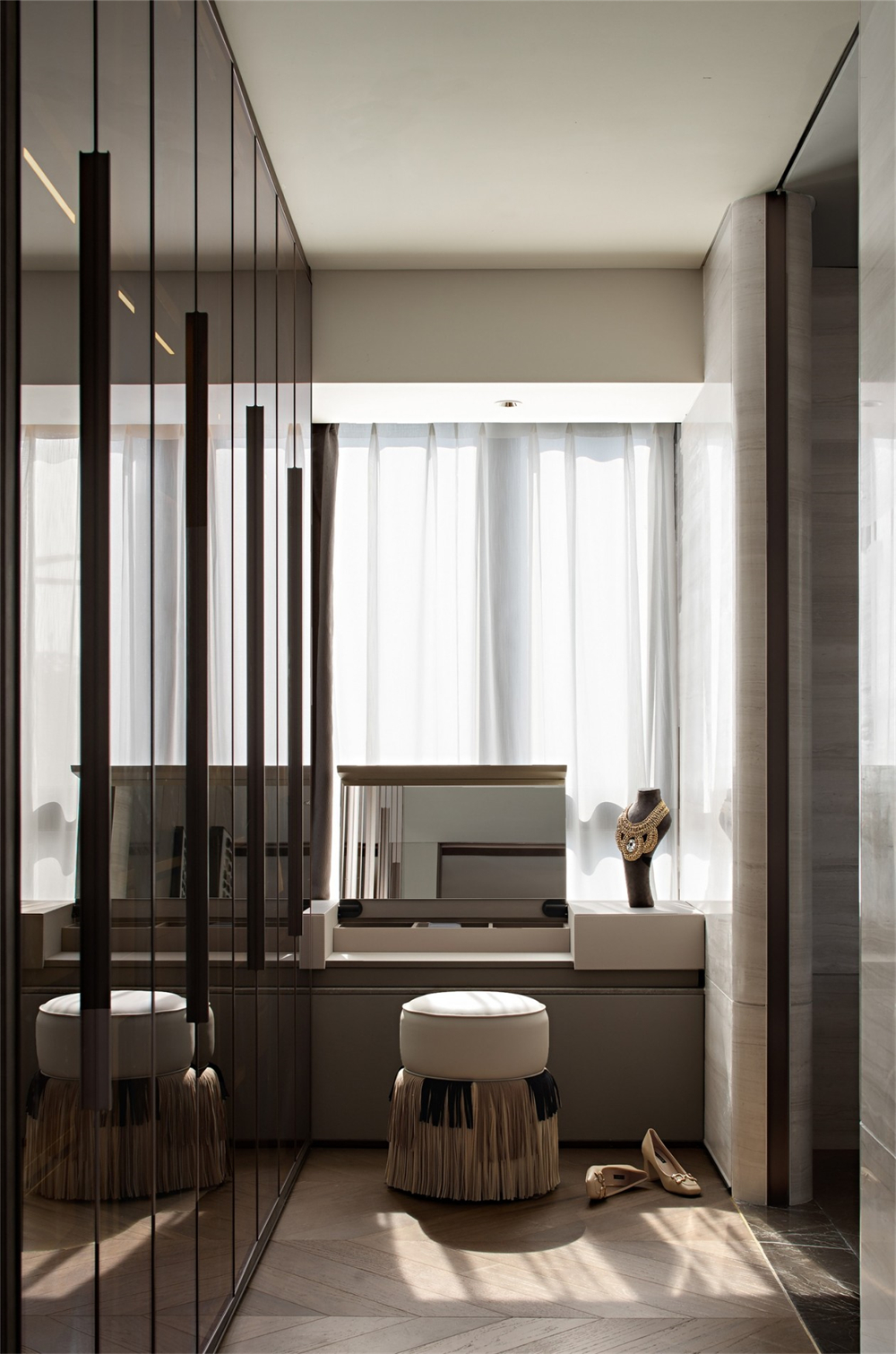 235㎡整木定制大平層,現(xiàn)代意式輕奢風(fēng)格(圖22) 22.jpg