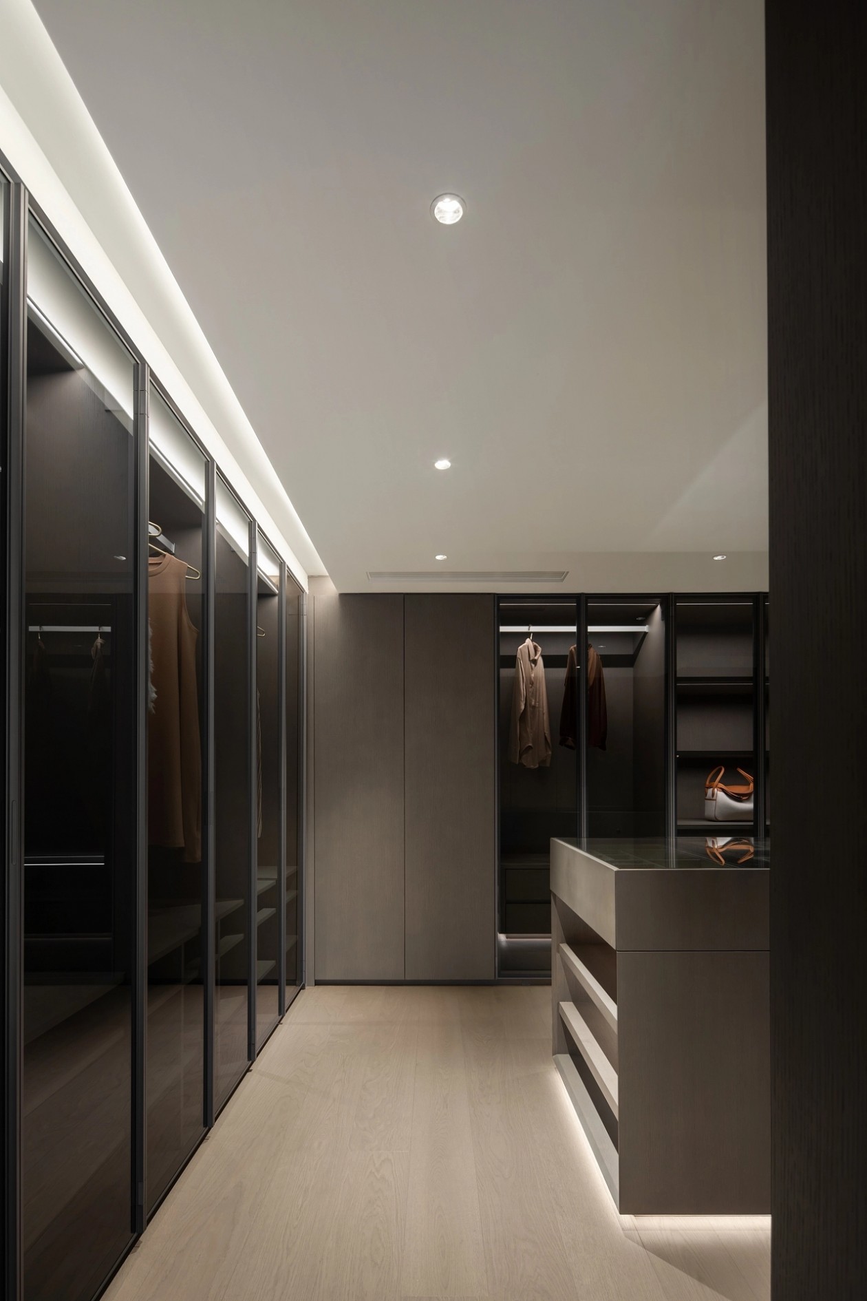 530㎡現代極簡豪宅,天然木皮定制別墅(圖13) 13.jpg