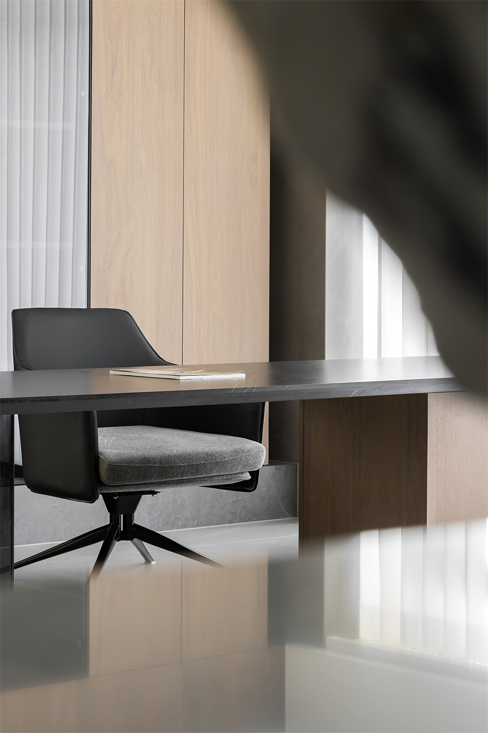 整木定制大平層,248㎡現(xiàn)代簡約設計(圖15) 15.jpg