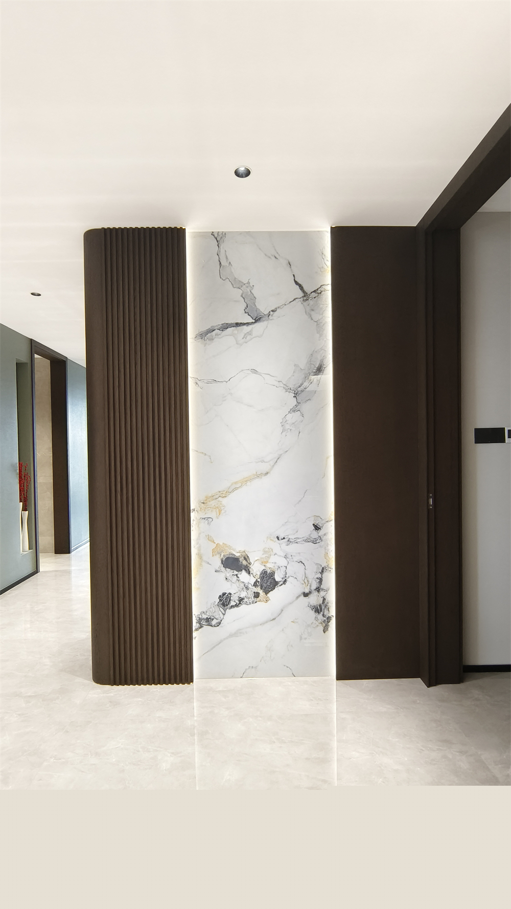 256㎡整木定制大平層,現代極簡風格實拍(圖1) 1.jpg