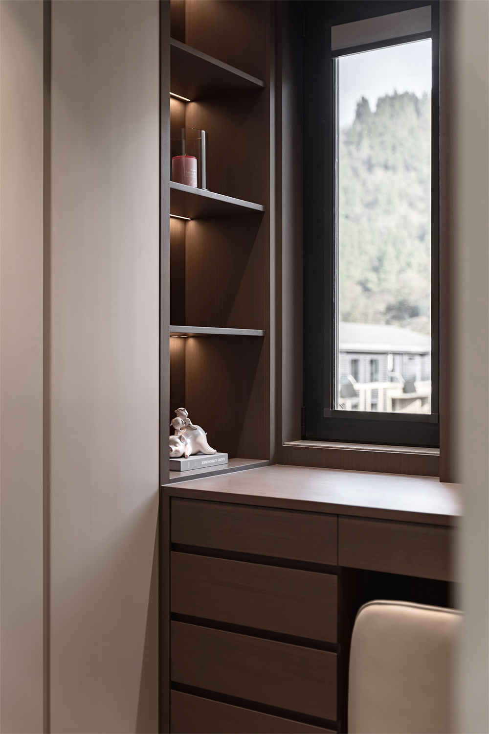 180㎡現代極簡復式,生活中的藝術感(圖17) 18.jpg